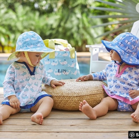 NWOT 🐳 Tunic - Picture 6 of 6